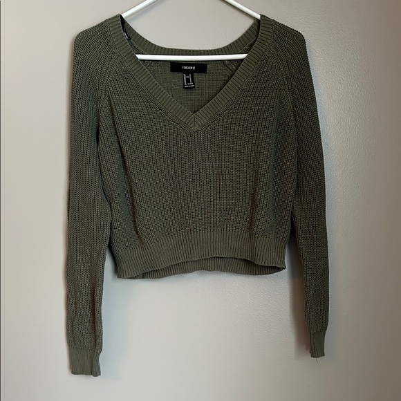 Forever 21 Olive Green V-Neck Sweater - Picture 1 of 3